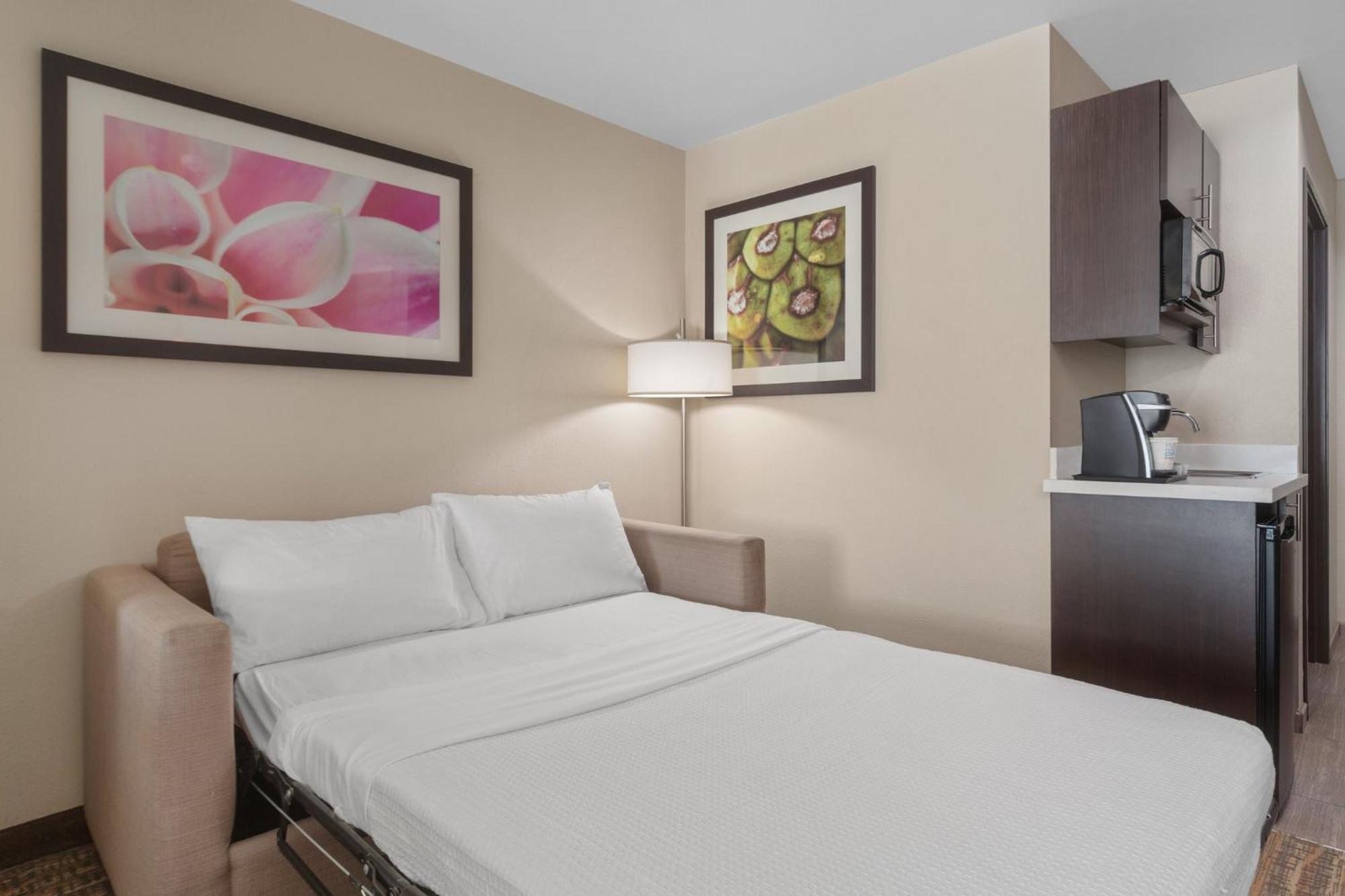 Holiday Inn Express Tomball By Ihg Exterior foto
